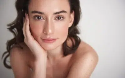 Les Drs Kerfant et Trimaille à Brest font le point sur la sûreté d’une épilation laser des sourcils