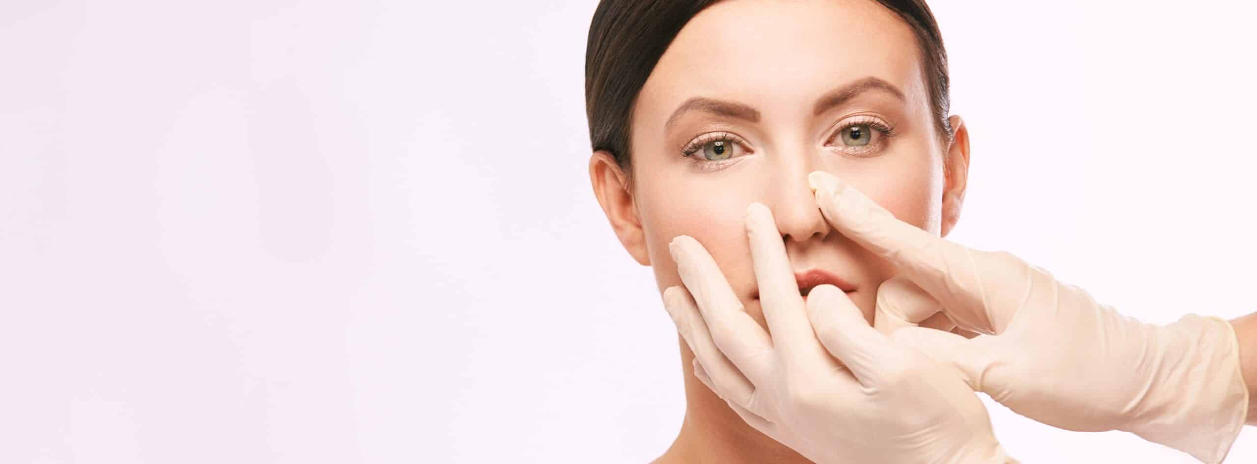 Rhinoplastie et chirurgie combinée