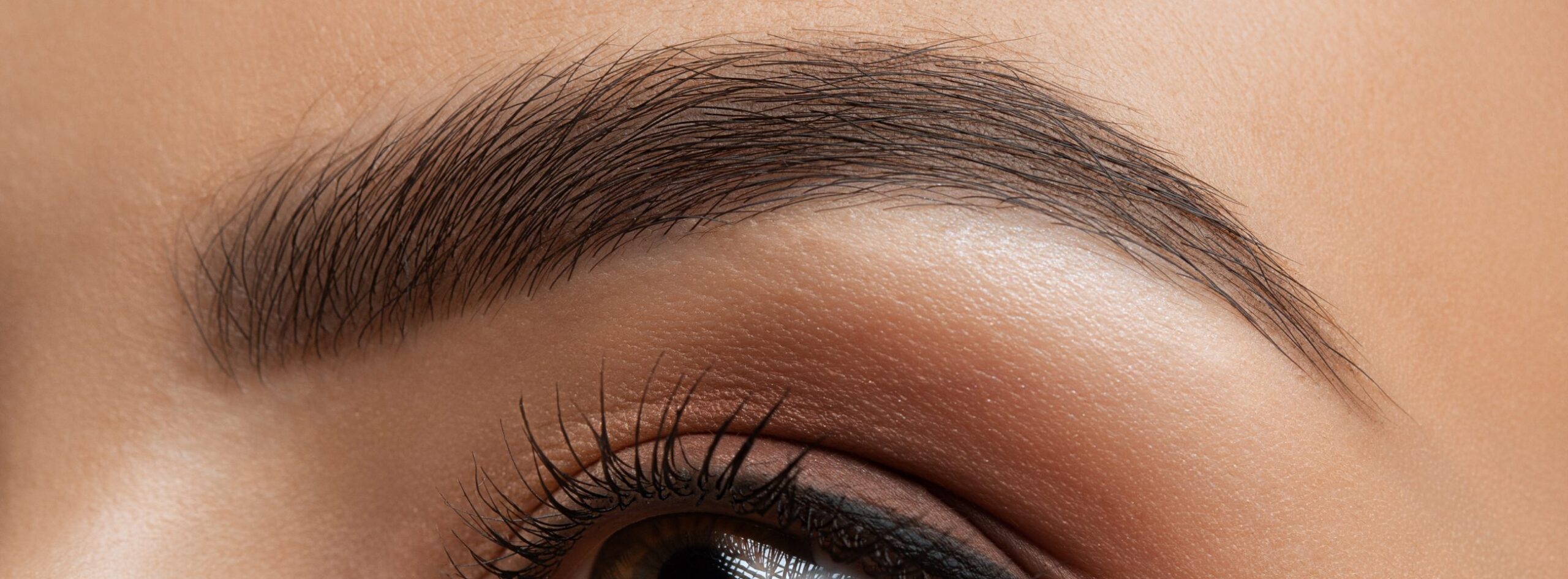 Epilation laser des sourcils