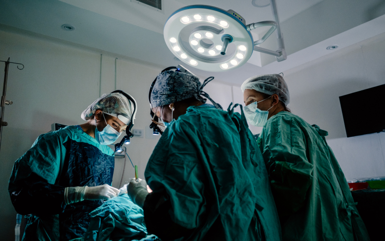 Asymétrie corporelle | Maison Kaer | Brest